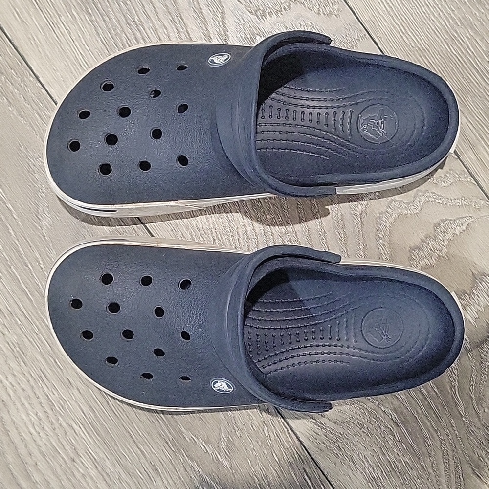 Blue crocs